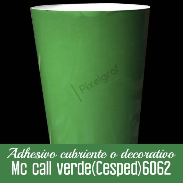 Vinilo McCal 6062 Verde Césped Trozo 60 x 50 Cms. COD1233